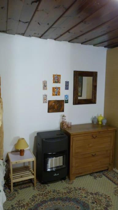 Villatzer - Traditional House With Fireplace And Garden Tzermiádon المظهر الخارجي الصورة